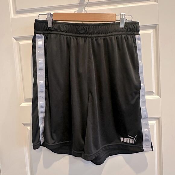 Puma Men’s Athletic Logo Shorts - Picture 1 of 3
